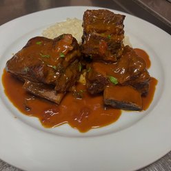 Slow-braised short ribs, creamy risotto, and one very good reason to join us tonight. ...